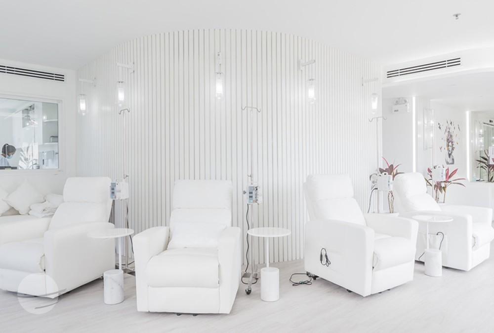 Demarest Clinic in Phuket7