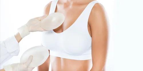 Breast augmentation Round implants
