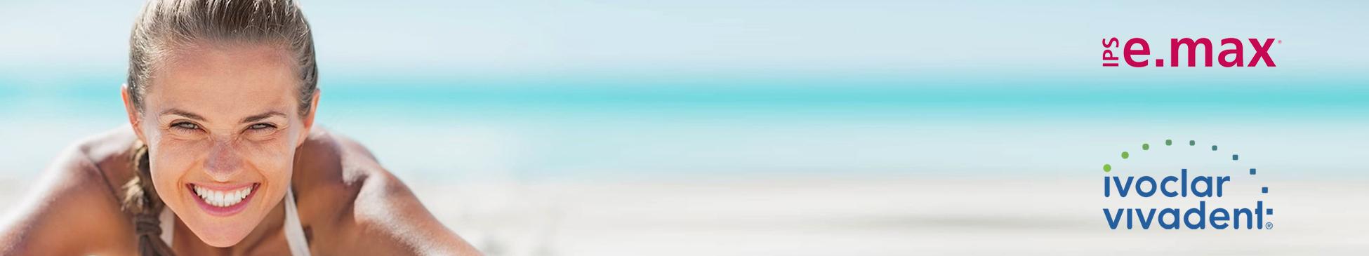 Facettes dentaires en Turquie à Izmir, nos forfaits Hollywood Smile banner